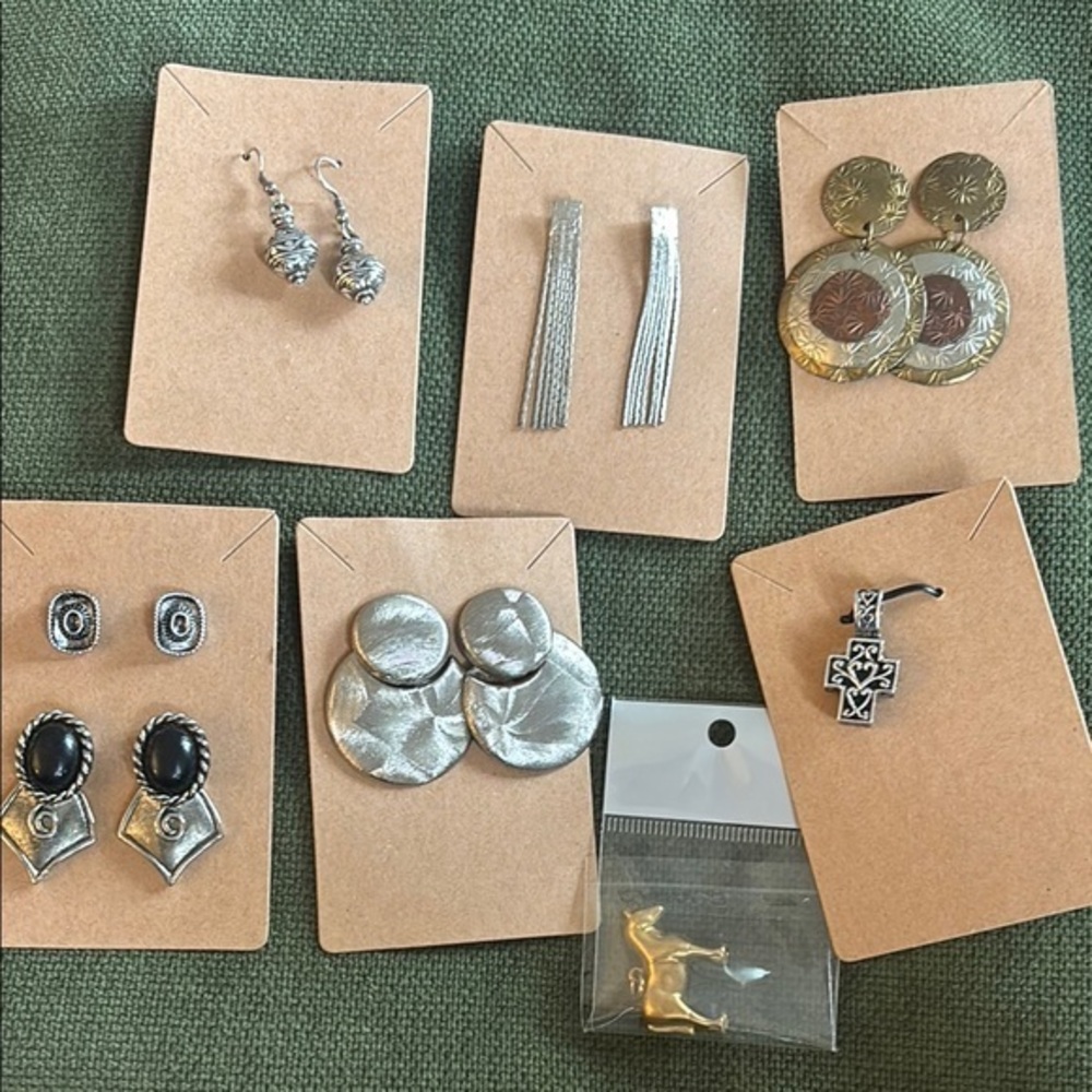 Western style earring and pendant bundle- Vtg